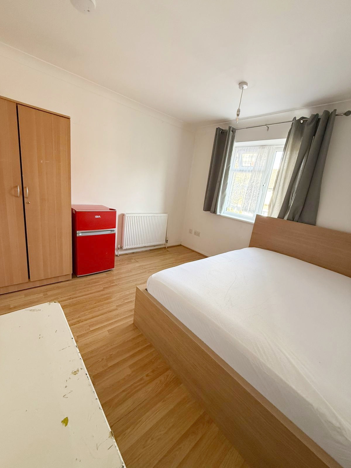 Spacious Double Room in Stratford 